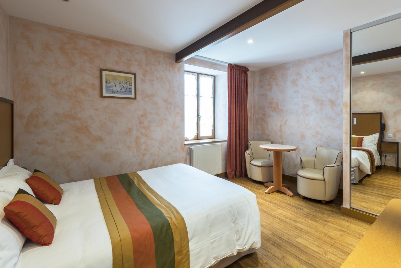 La Couronne Hotel Jougne Exterior photo